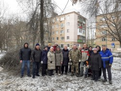 Округ № 4 присоединился к общегородскому субботнику