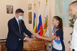 Игра стоила связок: волгодонская спортсменка стала чемпионкой мира по грэпплингу несмотря на травмированные связки стопы