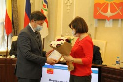 Сотрудники Ростовской АЭС принимают поздравления с Днём энергетика