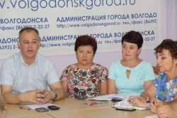 Как реализуются наказы избирателей обсудили помощники депутатов
