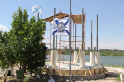 Депутат Юрий Лебедев стал инициатором установки ротонды на набережной