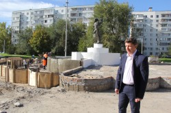 «Народная программа»: волгодонские депутаты-единороссы провели мониторинг ремонта городских скверов