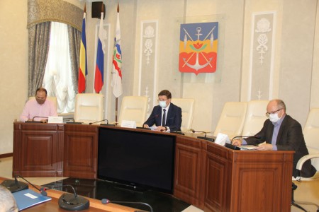 Депутаты внесли изменения в схему продажи алкоголя