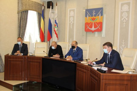 Депутаты рассмотрели вопрос летного оздоровления детей