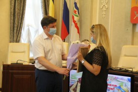 Сергей Ладанов поздравил работников торговли с профессиональным праздником