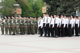  «Мы – будущее России»: в смотре строя и песни приняли участие 23 молодежных отряда