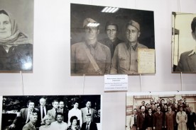 В Волгодонском художественном музее открылась фотовыставка, посвященная Виктору Стадникову
