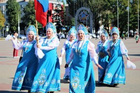 В Волгодонске состоялся этнокультурный фестиваль "Соцветие культур народов Дона"