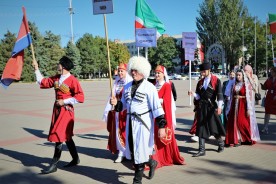 В Волгодонске состоялся этнокультурный фестиваль "Соцветие культур народов Дона"