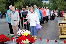 Город помнит… В Волгодонске почтили память жертв теракта 1999 года