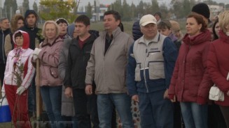 В День древонасаждения в Волгодонске высадили почти 3000 зеленых насаждений