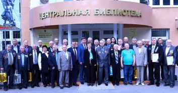 39 лет назад произошла авария на Чернобыльской АЭС: волгодонцы возложили цветы к памятному знаку, пострадавшим от радиационных катастроф