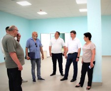 Депутаты проверили готовность школы в квартале В-9 к новому учебному году 