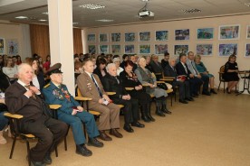 В Центральной библиотеке вспоминали блокаду Ленинграда и Сталинградскую битву