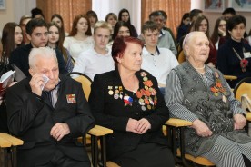 В Центральной библиотеке вспоминали блокаду Ленинграда и Сталинградскую битву