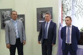 Мастера фотографии подарили волгодонцам возможность увидеть мир 
