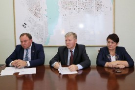Виктор Дерябкин: «Волгодонск может всегда рассчитывать на мою помощь  в решение вопросов на уровне правительства области и Государственной Думы»