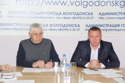 Депутатская комиссия по экономическому развитию: дачникам – бесплатные места, нелегальным торговцам - штрафы