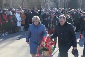 В Волгодонске на кладбище №1 почтили память воинов-афганцев 