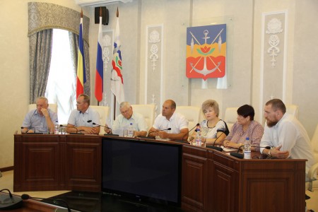 Депутаты обсудили вопрос занятости людей с ограниченными возможностями здоровья