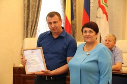 Людмила Ткаченко поздравила работников торговли с профессиональным праздником