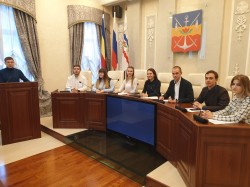 Молодые парламентарии выбрали своего кандидата в областной молодежный парламент