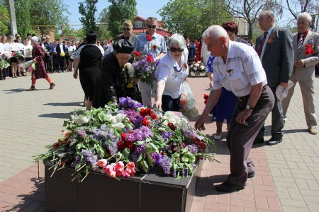 Волгодонцы вспоминают павших героев Великой Отечественной войны