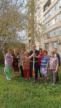 3 округ: Весенний День древонасаждения.
