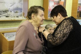 В школе №13 состоялось торжественное вручение медалей ветеранам 