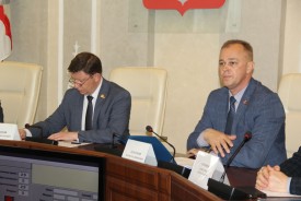 Парламентский час с прокурором и поправки в городской бюджет: на майском заседании Думы депутаты приняли ряд необходимых решений