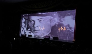 В Волгодонском молодежном театре состоялась встреча детей войны