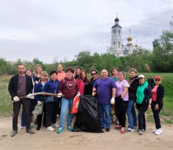 «Чистый берег» начинается с тебя! В Волгодонске прошла экологическая акция