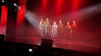 В Волгодонском молодежном театре состоялась встреча детей войны