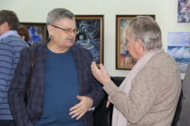 Людмила Ткаченко и депутаты посетили выставку «Вернисаж»
