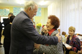 В школе №13 состоялось торжественное вручение медалей ветеранам 