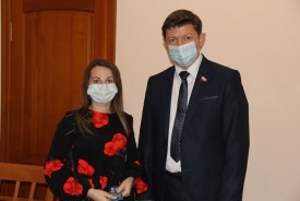 В День рождения «Единой России» 20 волгодонцев пополнили ряды Партии