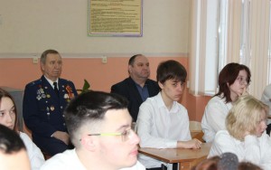 Депутат Георгий Ковалевский провел Урок мужества в школе № 9