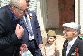 Председатель Волгодонской городской Думы – глава города и депутаты лично поздравляли ветеранов