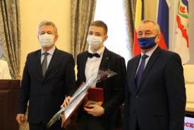 Пятнадцать одаренных волгодонцев будут получать ежемесячно стипендии