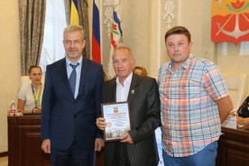 Олимпийских чемпионок поздравили в  родном городе