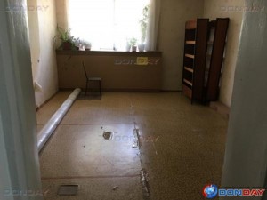 Депутат Волгодонской Думы Алексей Плотников совместно с ЖЭКом-1 отремонтировал читальный зал в детской библиотеке № 11