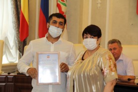 Председатель Волгодонской городской Думы – глава города поздравила работников торговли