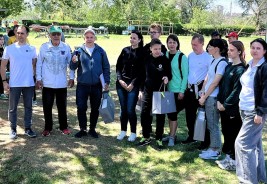 В гонке на «Драконах» приняли участие жители 15, 18 и 20 избирательных округов