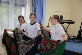 Председатель Волгодонской городской Думы – глава города и депутаты посетили Последние звонки в школах