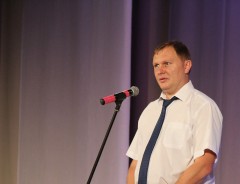 Людмила Ткаченко поздравила сотрудников «Газпрома» с юбилеем