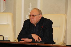 Темпы воздвижения газопровода и Центра единоборств обсудили на постоянной комиссии по строительству