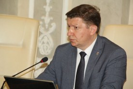 Сергей Макаров представил депутатам отчет о работе администрации Волгодонска за 2021 год