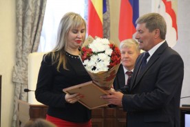 Людмила Ткаченко поздравила специалистов ГОЧС с профессиональным праздником