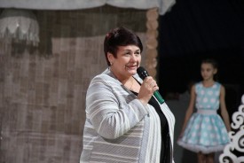 Волгодонские гимнастки показали сказку «12 месяцев»
