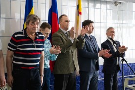 250 спортсменов собрались на областном турнире по плаванию в честь Юлии Ефимовой
